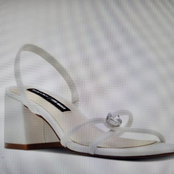 Jessica Rich with Steve Madden "Anya" White Block heeled Sandals. NIB. 9 - Picture 2 of 12